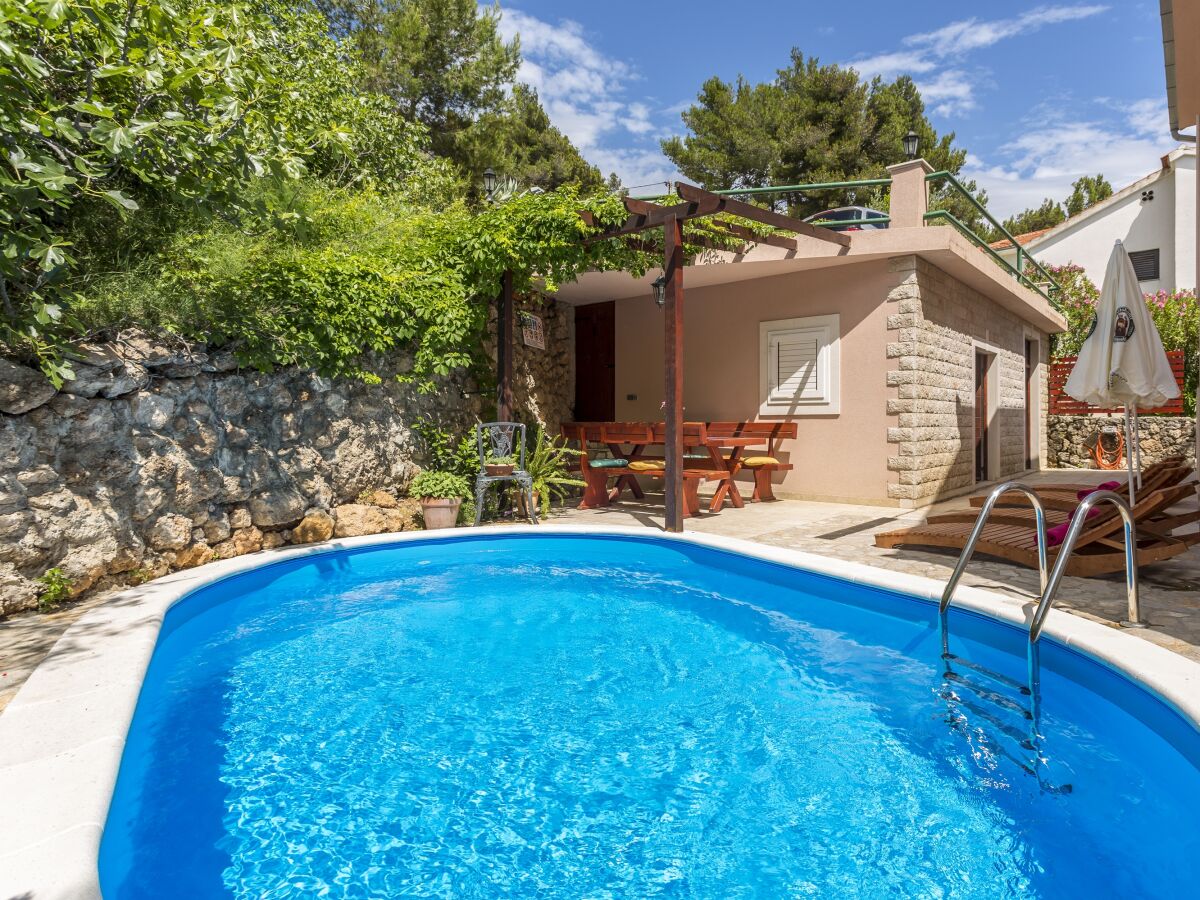 Apartment Four-bedroom apartment with terrace and sea view Medići, Omiš A-7461-a