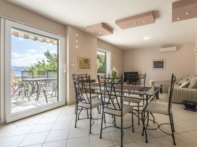 Apartment Four-bedroom apartment with terrace and sea view Medići, Omiš A-7461-a - Outdoor photo 14