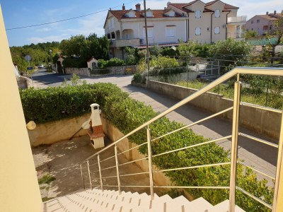 Apartment Three bedroom apartment with terrace and sea view Šilo, Krk A-18705-b - Outdoor photo 4