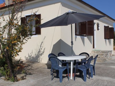 Apartment Two bedroom apartment with terrace and sea view Savar, Dugi otok A-8127-a - Outdoor photo 20