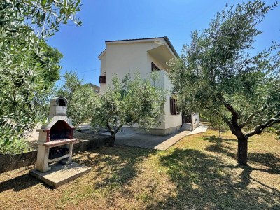Apartment One bedroom apartment with terrace and sea view Šilo, Krk A-18692-a - Outdoor photo 6