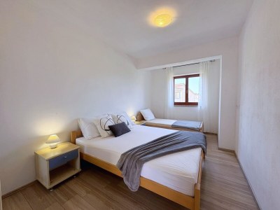 Apartment One bedroom apartment with terrace and sea view Šilo, Krk A-18692-a - Outdoor photo 13