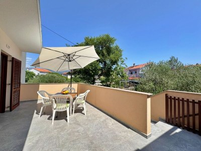 Apartment One bedroom apartment with terrace and sea view Šilo, Krk A-18692-a - Outdoor photo 19