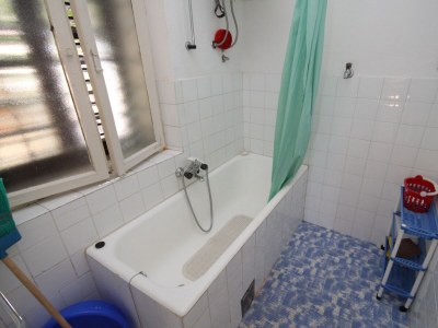 Apartment One bedroom apartment with terrace and sea view Savar, Dugi otok A-8127-b - Outdoor photo 13