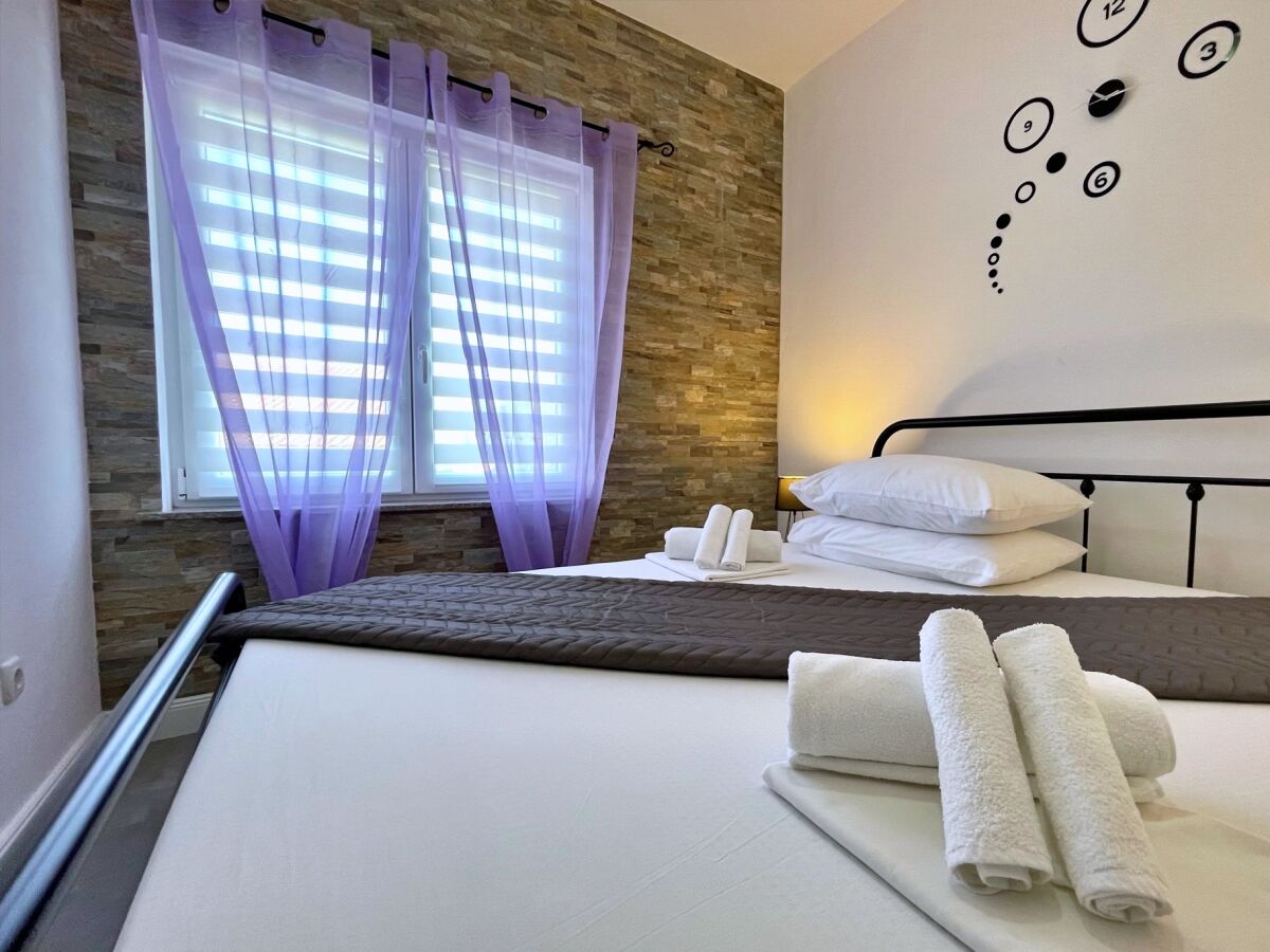 Apartment Three bedroom apartment with terrace and sea view Polje, Krk A-18669-c