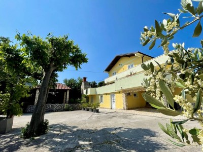 Apartment Three bedroom apartment with terrace and sea view Polje, Krk A-18669-c - Outdoor photo 5