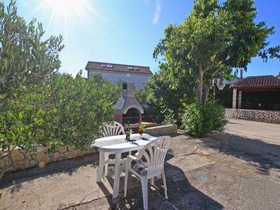 Apartment Three bedroom apartment with terrace and sea view Polje, Krk A-18669-c - Outdoor photo 10