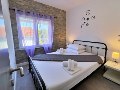 Apartment Three bedroom apartment with terrace and sea view Polje, Krk A-18669-c - Outdoor photo 24