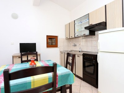 Apartment Two bedroom apartment near beach Rogoznica A-10338-a - Outdoor photo 14