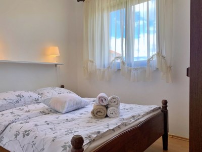 Apartment One bedroom apartment with terrace and sea view Šilo, Krk A-18756-a - Outdoor photo 19