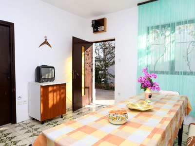 Apartment Two bedroom apartment near beach Rogoznica A-10338-c - Outdoor photo 13