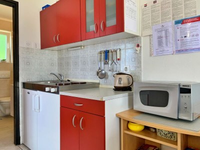 Apartment One bedroom apartment with terrace and sea view Šilo, Krk A-18756-b - Outdoor photo 15