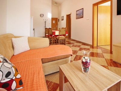 Apartment Two bedroom apartment with terrace and sea view Baška, Krk A-18778-b - Outdoor photo 7