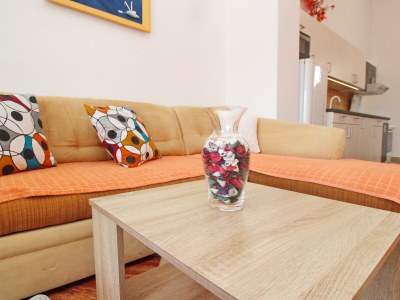 Apartment Two bedroom apartment with terrace and sea view Baška, Krk A-18778-b - Outdoor photo 9