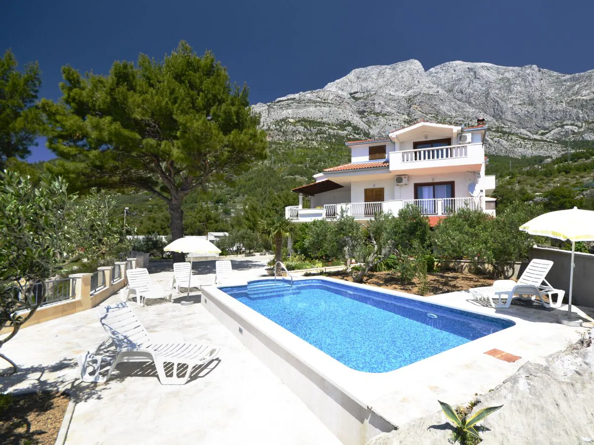 Apartment One bedroom apartment with balcony Baška Voda, Makarska A-12442-c - Outdoor photo 2