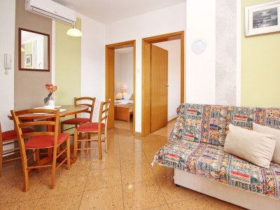 Apartment Two bedroom apartment with terrace Baška, Krk A-18804-b - Outdoor photo 7