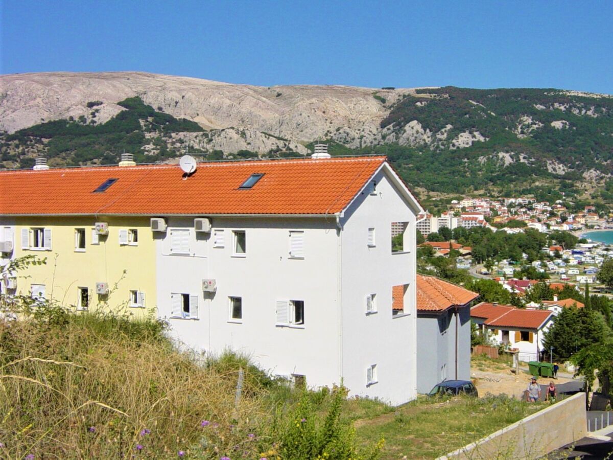 Apartment Three bedroom apartment with terrace Baška, Krk A-18804-c - Outdoor photo 3