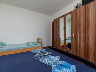 Apartment Two bedroom apartment with terrace and sea view Stanići, Omiš A-20107-c - Outdoor photo 14