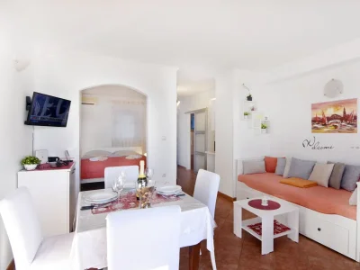 Apartment One bedroom apartment with terrace and sea view Savudrija, Umag A-20295-a - Outdoor photo 8