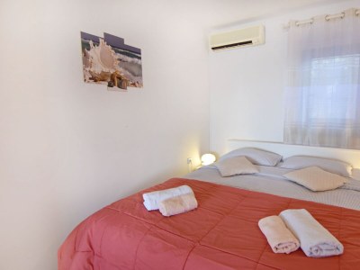 Apartment One bedroom apartment with terrace and sea view Savudrija, Umag A-20295-a - Outdoor photo 15