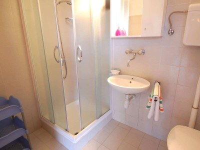 Apartment One bedroom apartment with terrace Njivice, Krk A-21858-a - Outdoor photo 10