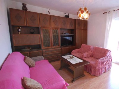 Apartment Three bedroom apartment with terrace and sea view Njivice, Krk A-21858-b - Outdoor photo 7