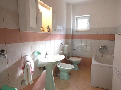 Apartment Three bedroom apartment with terrace and sea view Njivice, Krk A-21858-b - Outdoor photo 16