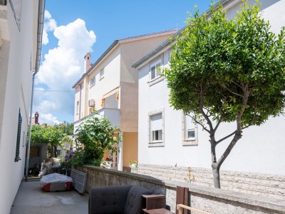 Apartment Two bedroom apartment with terrace Zadar A-21958-a - Outdoor photo 3