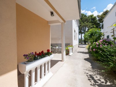 Apartment Two bedroom apartment with terrace Zadar A-21958-a - Outdoor photo 6