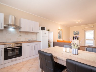 Apartment Two bedroom apartment with terrace Zadar A-21958-a - Outdoor photo 19