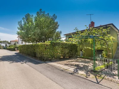 Apartment One bedroom apartment with balcony Umag A-22520-a - Outdoor photo 3