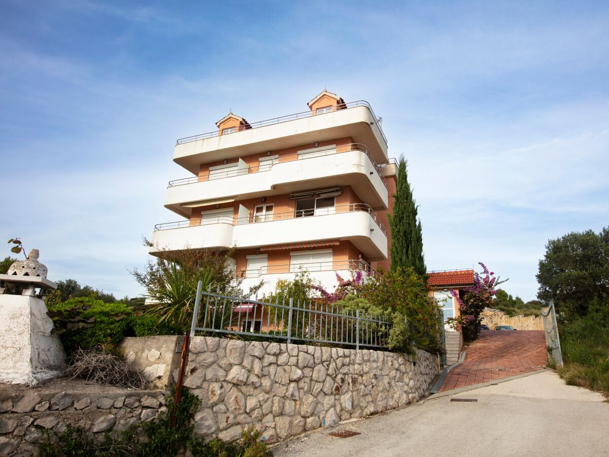 Apartment One bedroom apartment with balcony and sea view Solaris, Šibenik A-23541-a