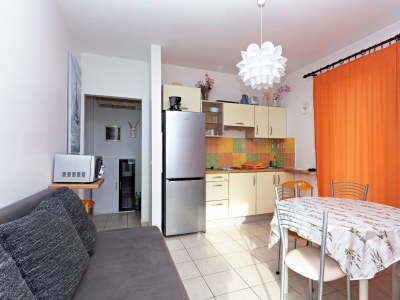 Apartment One bedroom apartment with balcony and sea view Solaris, Šibenik A-23541-a - Outdoor photo 10