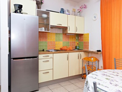 Apartment One bedroom apartment with balcony and sea view Solaris, Šibenik A-23541-a - Outdoor photo 13