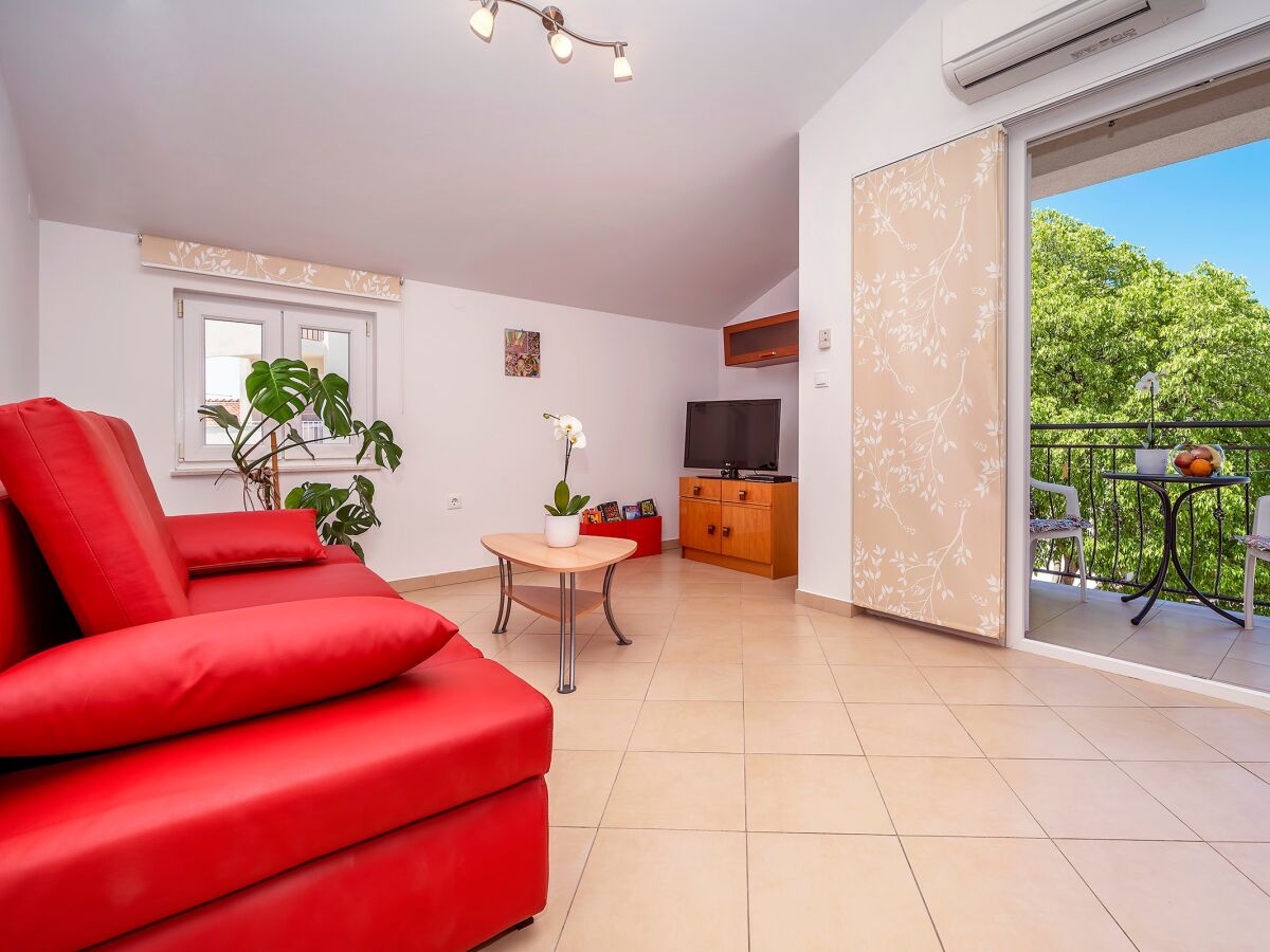 Apartment One bedroom apartment with balcony and sea view Malinska, Krk A-23583-a - Outdoor photo 3