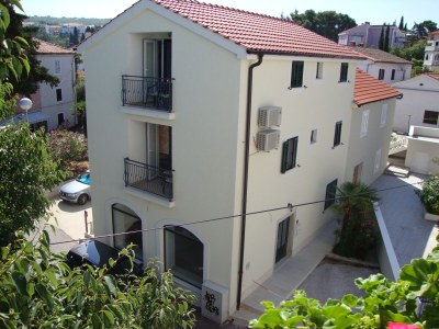 Apartment One bedroom apartment with balcony and sea view Malinska, Krk A-23583-a - Outdoor photo 2