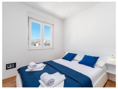 Apartment Two bedroom apartment with terrace and sea view Mastrinka, Čiovo A-23984-a - Outdoor photo 10