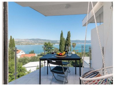 Apartment Two bedroom apartment with terrace and sea view Mastrinka, Čiovo A-23984-a - Outdoor photo 18