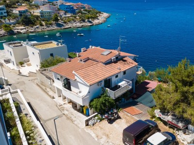 Apartment Two bedroom apartment near beach Ražanj, Rogoznica A-24569-c - Outdoor photo 8