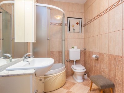 Apartment Two bedroom apartment near beach Supetarska Draga - Gonar, Rab A-24851-a - Outdoor photo 17