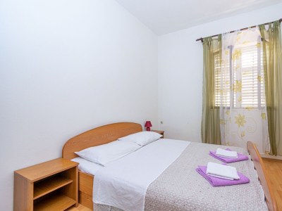 Apartment Two bedroom apartment with terrace and sea view Tkon, Pašman A-16275-a - Outdoor photo 12