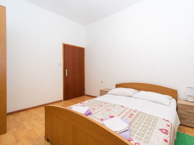 Apartment Two bedroom apartment with terrace and sea view Tkon, Pašman A-16275-a - Outdoor photo 17