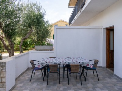 Apartment Two bedroom apartment with terrace and sea view Tkon, Pašman A-16275-a - Outdoor photo 27