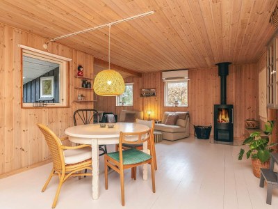 Holiday house Coastal Cabin with a Hot Tub - Outdoor photo 9