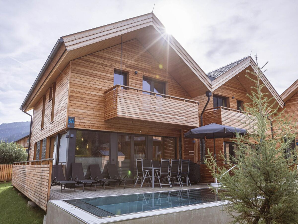 Holiday park Attraktives Ferienhaus mit Pool (ohne Kaution)