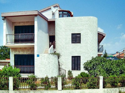 Holiday park Wohnung in Jadranovo in der Nähe des Meeres - Outdoor photo 12