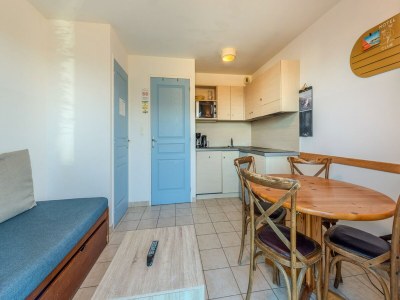 Holiday house Sunny Pentrez home near the beach - Features photo 12