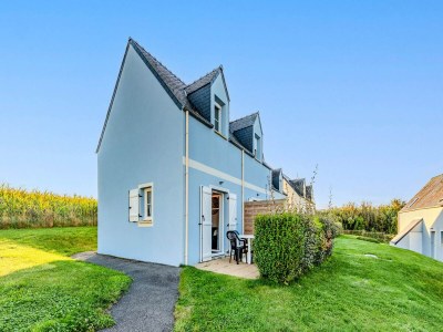 Holiday house Modern holiday home in Pentrez - Outdoor photo 2