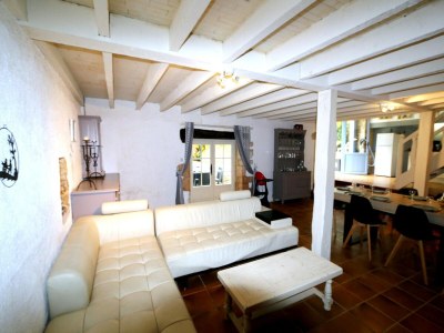 Holiday house Blanquefort Woodland Hill Retreat - Features photo 25