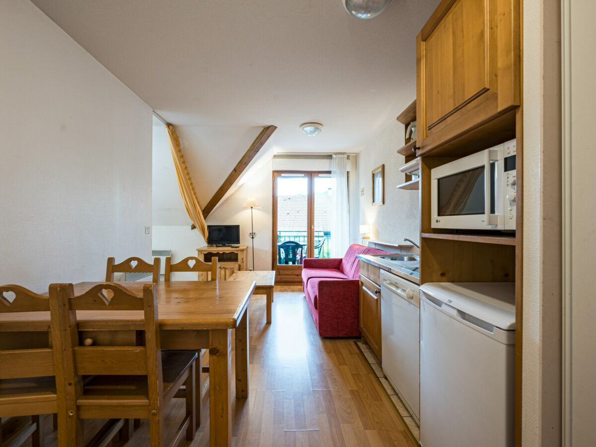 Apartment Cosy apartment in the mountains in Giez - Features photo 4